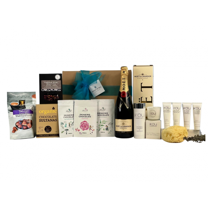 Deluxe Pamper Hamper (with Champagne, Natural Bubble Bath & Bath Products)