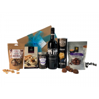 Organic Premium Red Wine & Snacks Gift Hamper (Small)