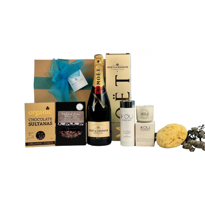 Pamper Hamper with Champagne, Candle & Organic Extracts Bubble Bath